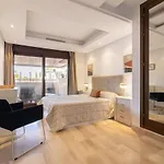Διαμέρισμα Oceanfront Luxury Living