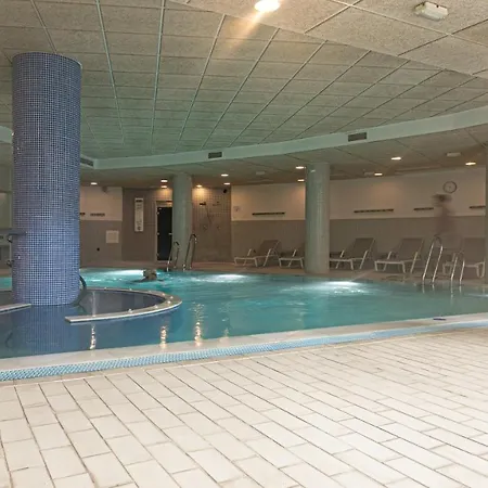 公寓 Oceanfront Luxury Living 埃斯特波纳