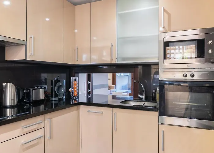 Oceanfront Luxury Living Appartamento Estepona