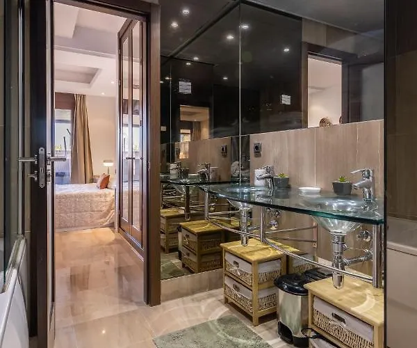 Oceanfront Luxury Living * 埃斯特波纳