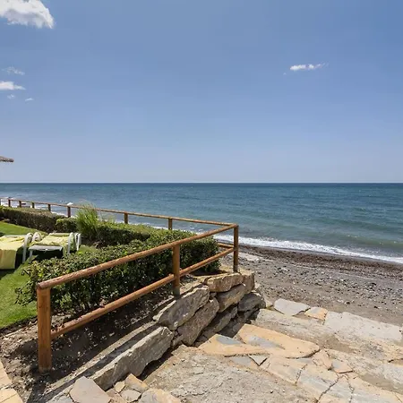 Oceanfront Luxury Living Эстепона